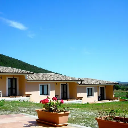 Agriturismo Arena Del Sol منزل ريفي *